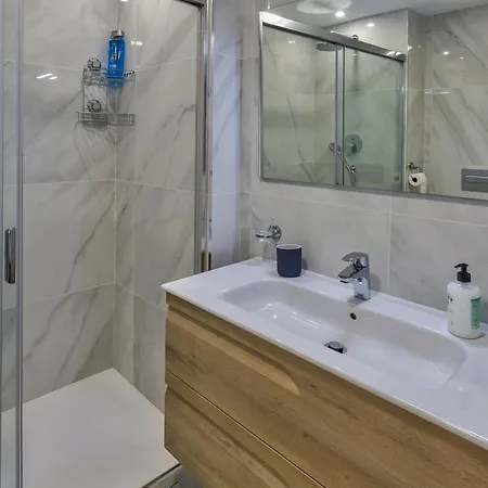 Διαμέρισμα Torres De Yomely